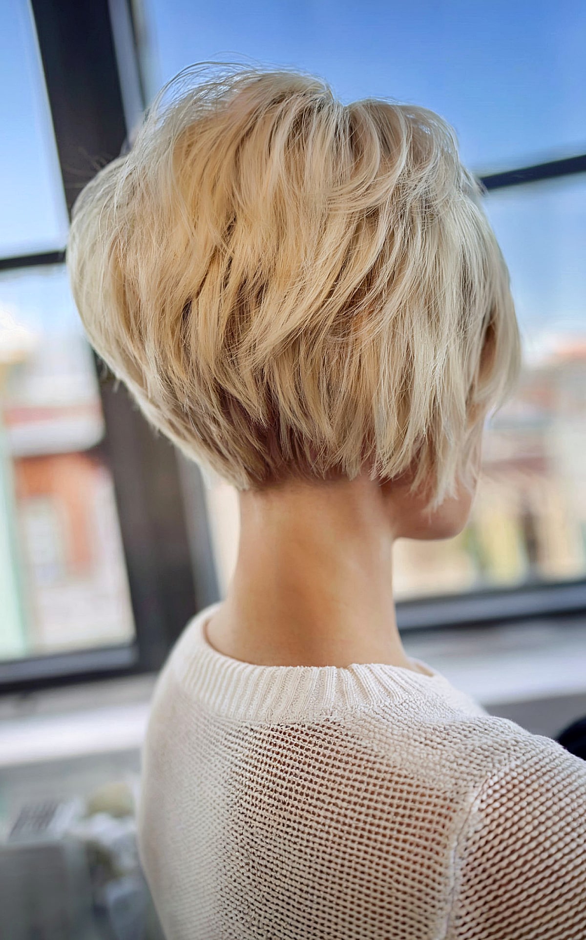 Maintaining an angled bob