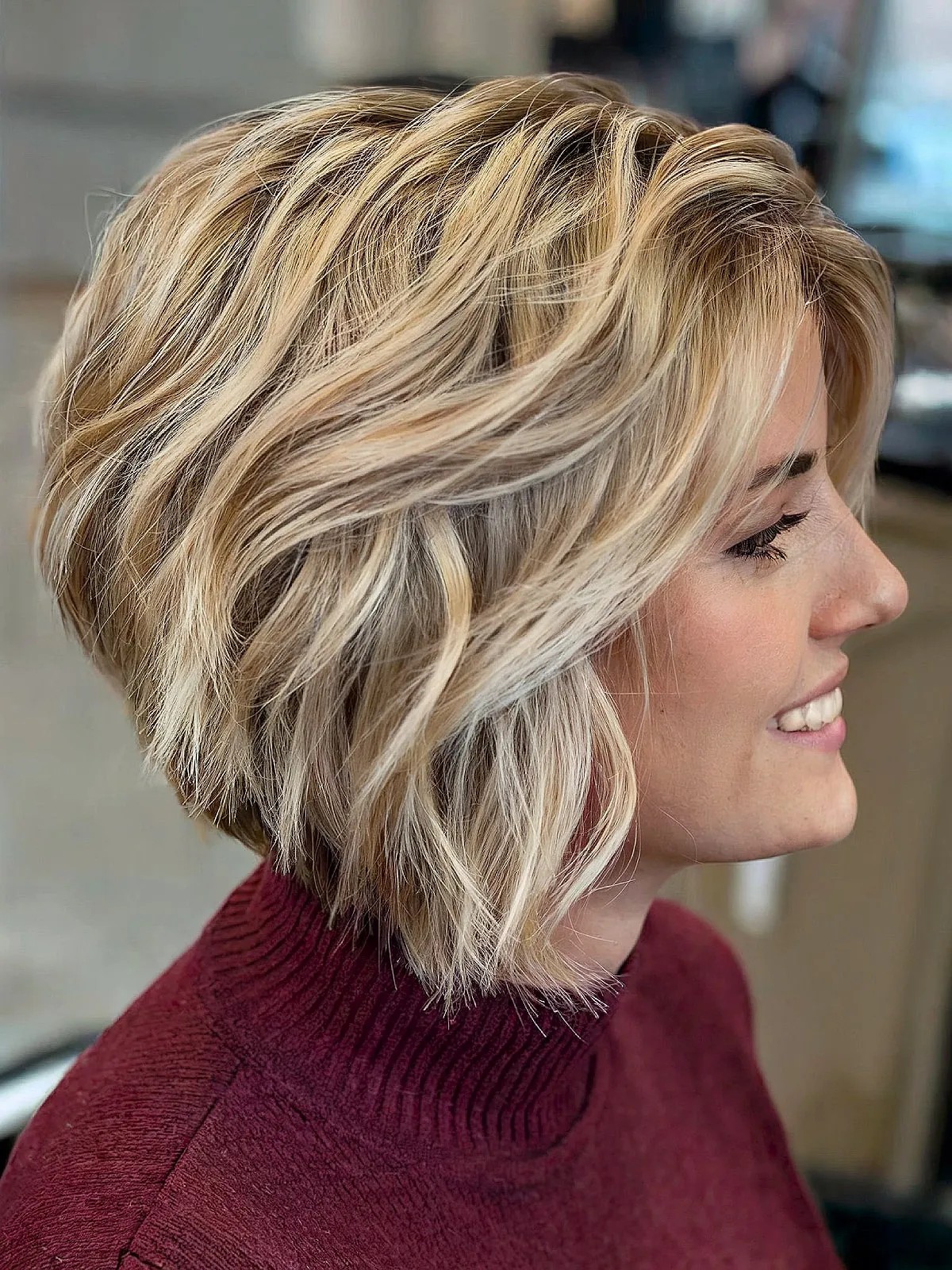 Stacked Wavy Bob